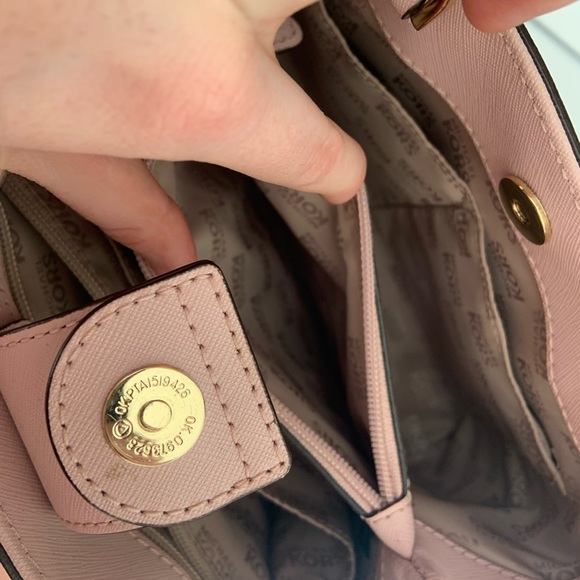 ‼️SOLD‼️ Authentic Michael Kors Purse and wallet! - Picture 10 of 11